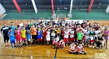 Festival interno de futsal movimento mais de 100 crianças no Ginásio Adriano José Mariano