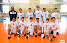 Equipe mirim masculina de vôlei faz boas partidas em casa durante festival da APV